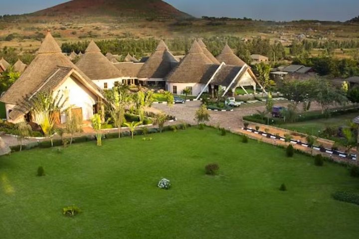 Farm-of-Dreams-Lodge